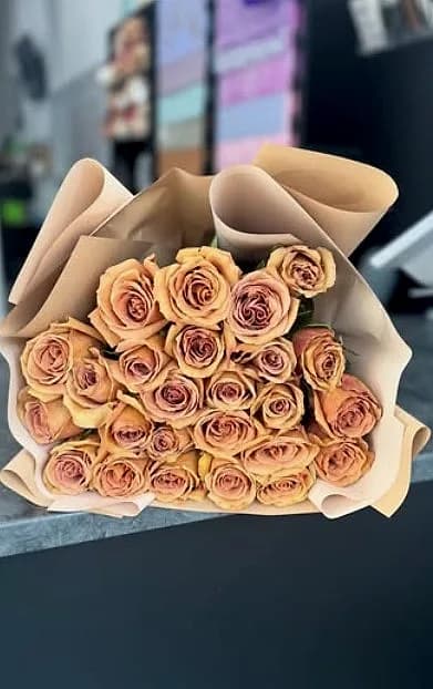 Blush pink fresh rose bouquet LA foothills