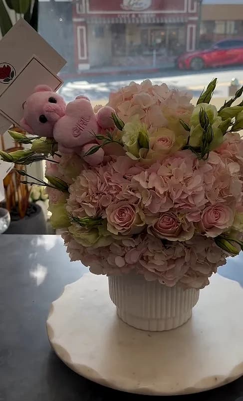 Wedding flower arrangement from Roses For You